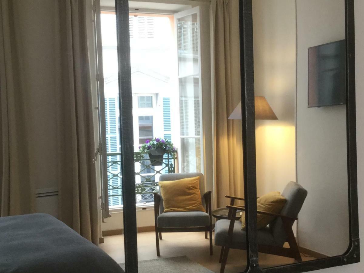マルセイユ10 Rue Chevalier Rozeアパートメント エクステリア 写真